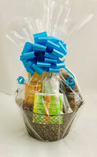Load image into Gallery viewer, Petit Gift Basket
